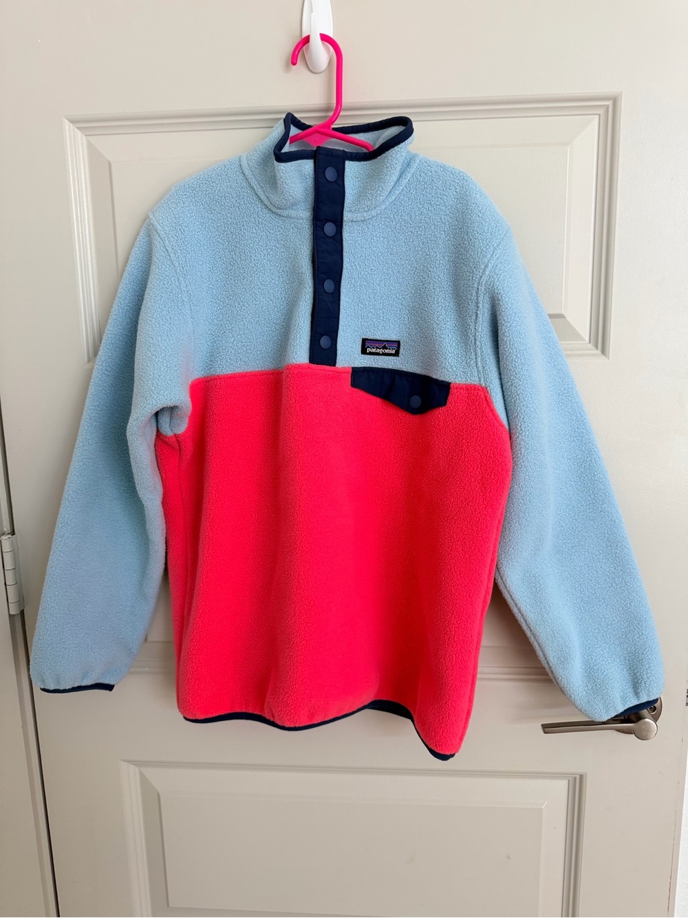Patagonia Synchilla Kids Light Blue and Hot Pink Fleece Pullover with Navy Trim